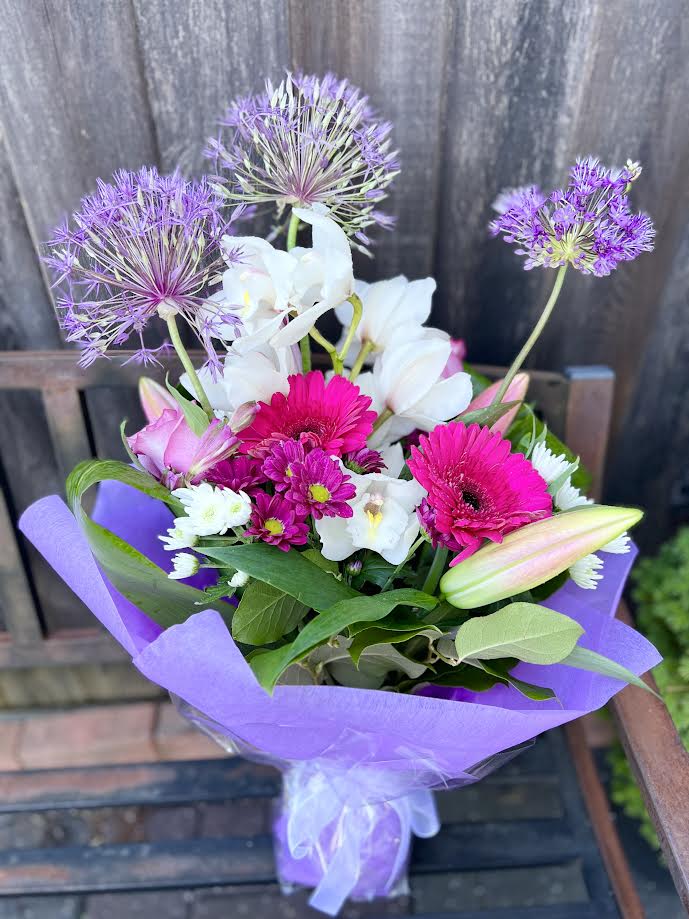 Hand Tied Bouquet | B28