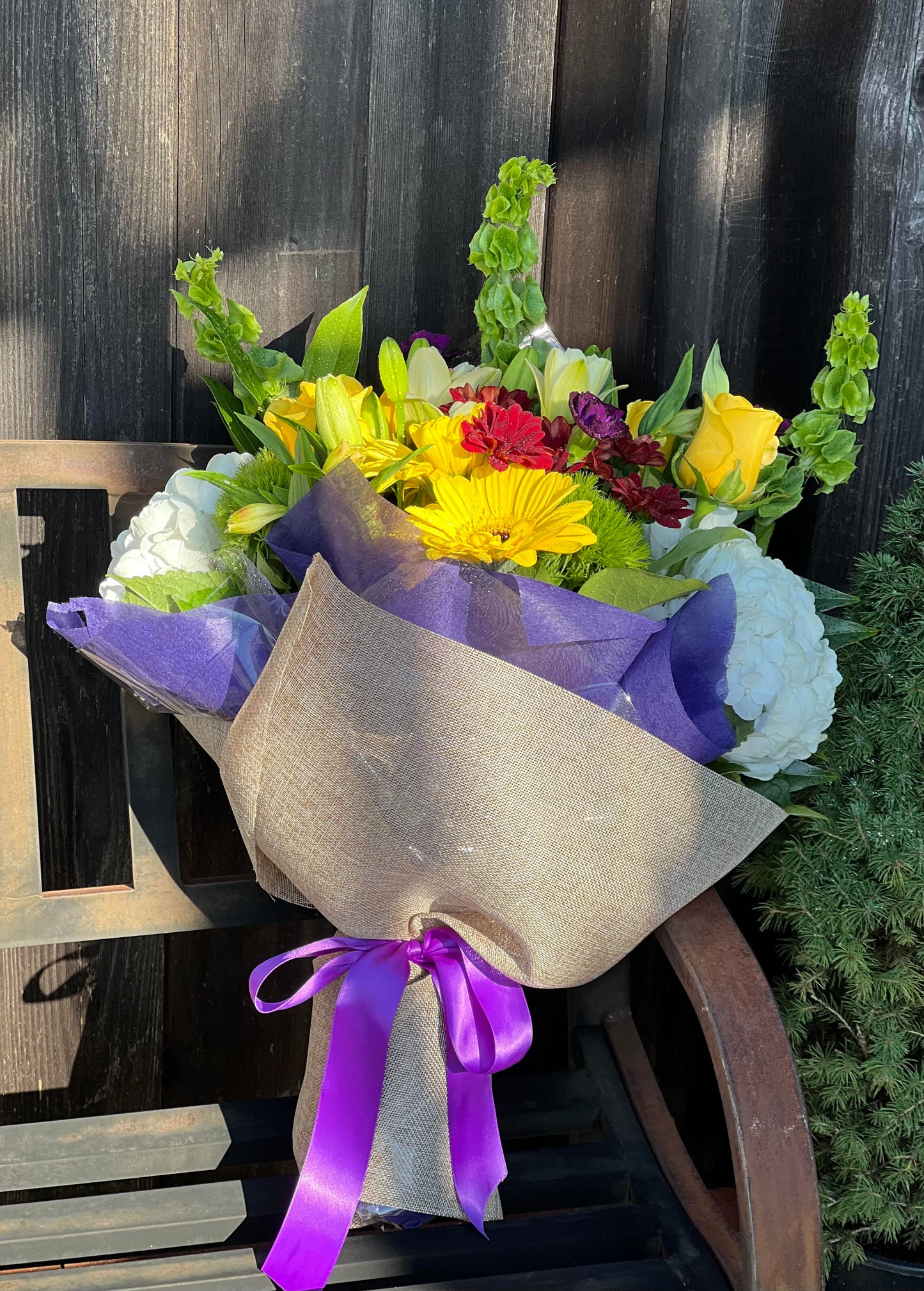 Seasonal Hand Tied Bouquet | B06