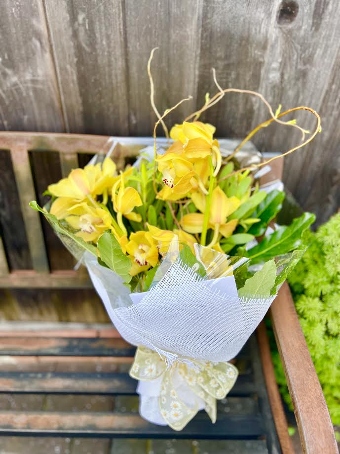 Seasonal Hand Tied Bouquet | B31