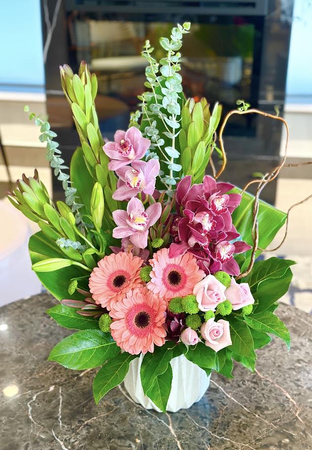 Seasonal Arrangement | A44